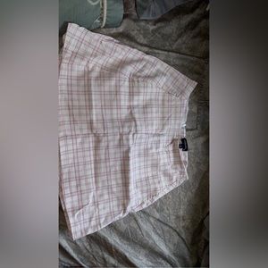 new boutique skirt pink small